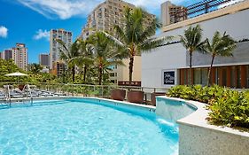 Hilton Garden Inn Waikiki Beach